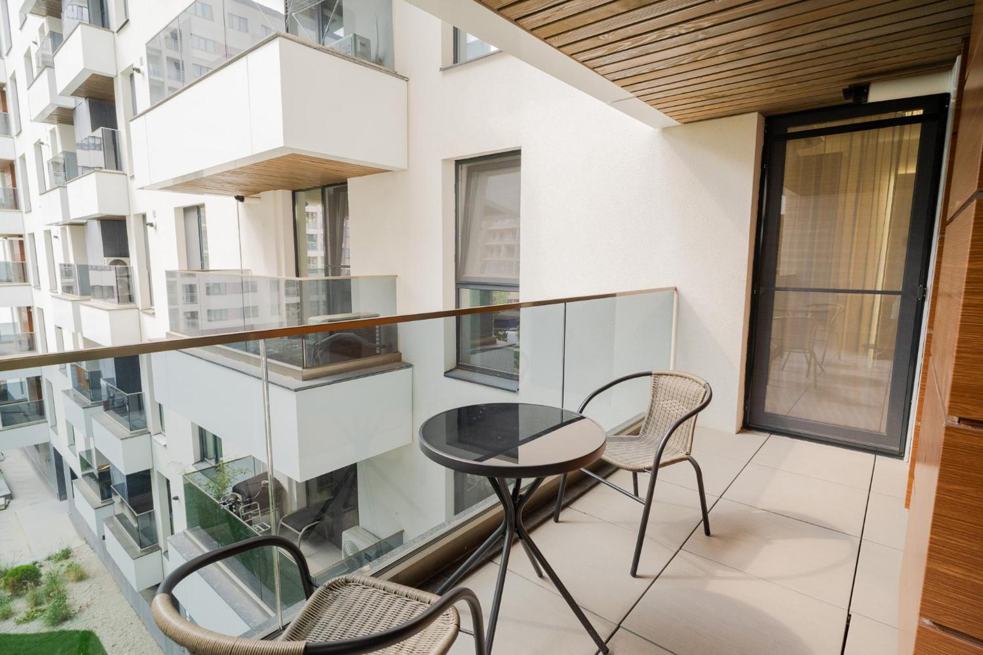 Amazing View Apartments - Iuliu Maniu & Politehnica Park Boekarest Buitenkant foto